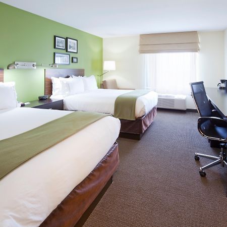 Holiday Inn Express Hotel & Suites Rogers By Ihg Exterior photo