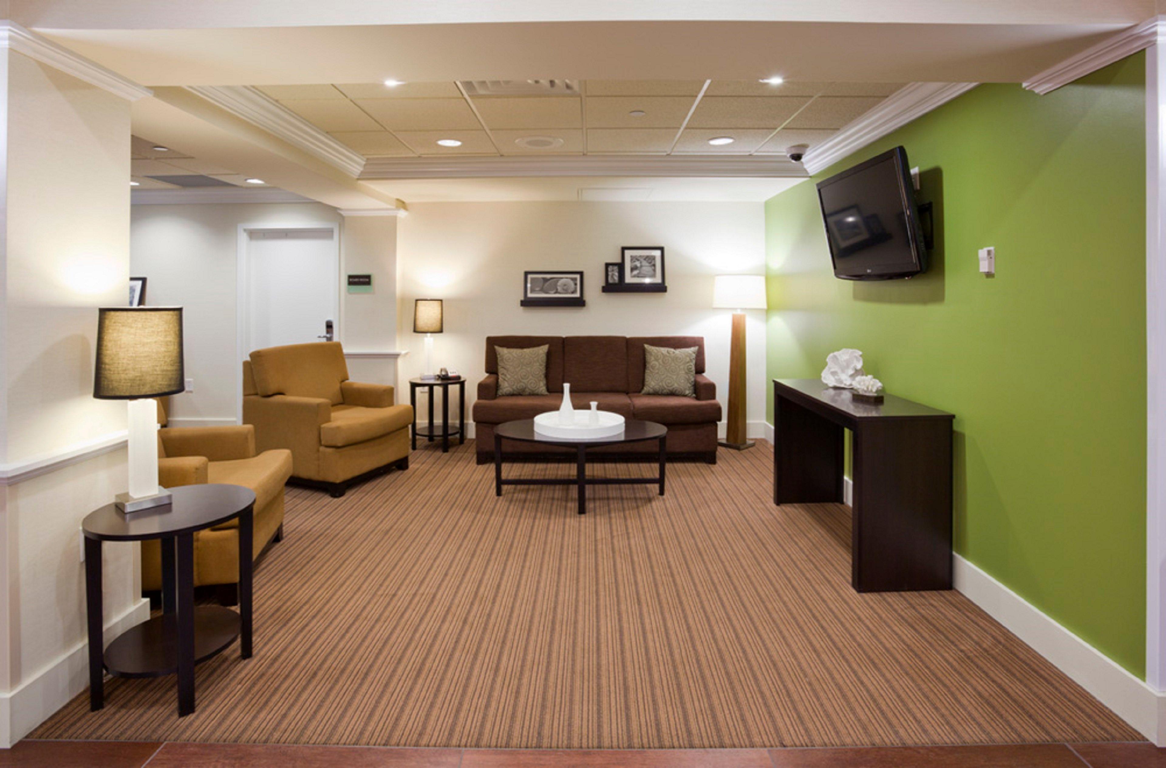 Holiday Inn Express Hotel & Suites Rogers By Ihg Exterior photo